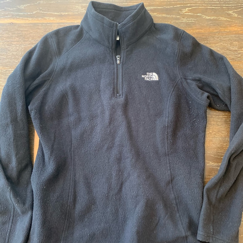 Women’s North Face 1/4 zip fleece